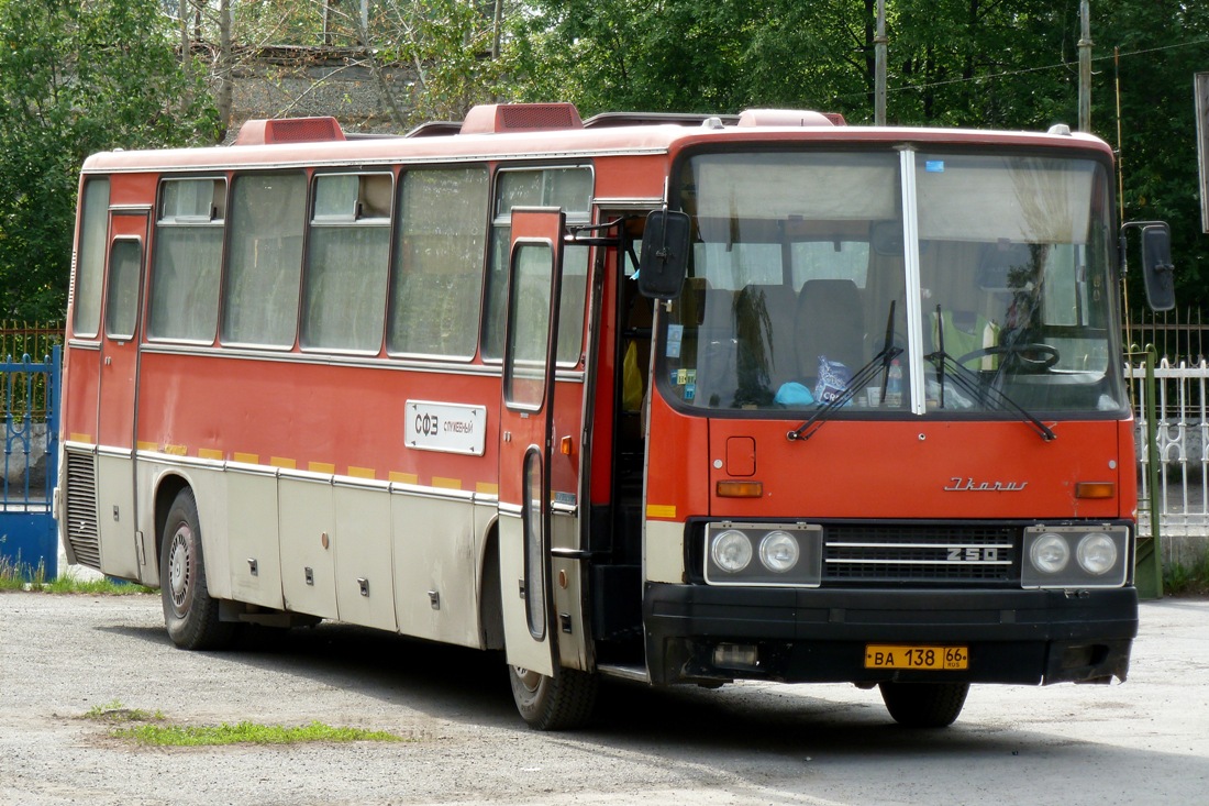 Свердловская область, Ikarus 250 № ВА 138 66