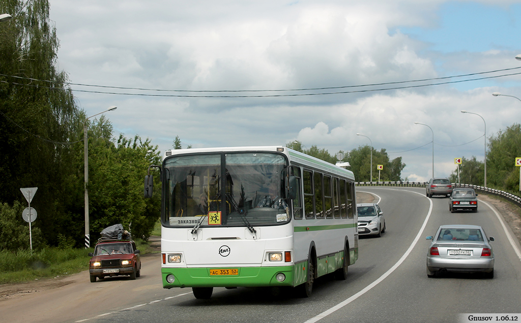 Nizhegorodskaya region, LiAZ-5256.36-01 č. АС 353 52