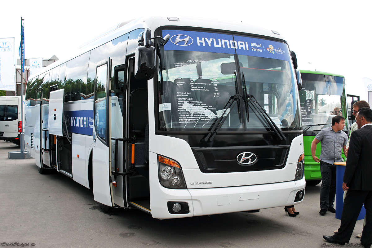 Republik von Korea, Hyundai Universe Space Luxury Nr. Space; Nizhegorodskaya region — Busworld Russia 2012