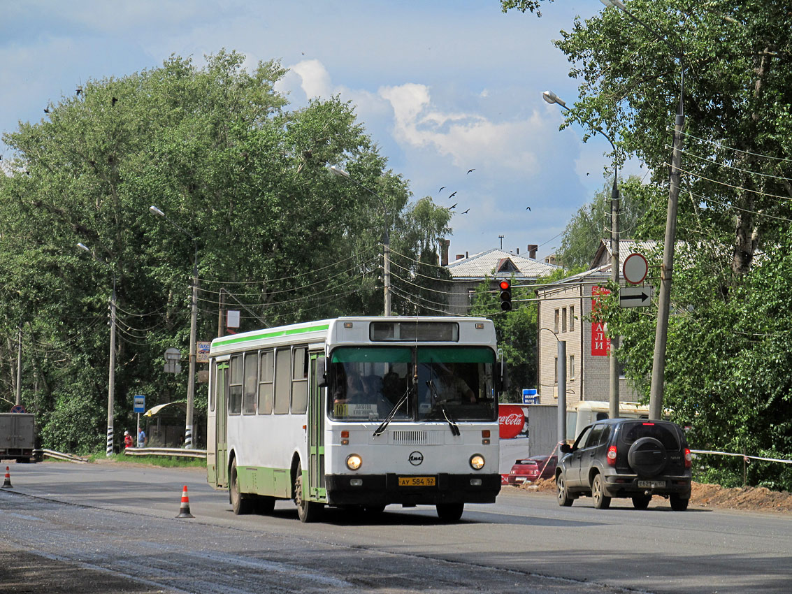 Нижегородская область, ЛиАЗ-5256.30-01 № АУ 584 52