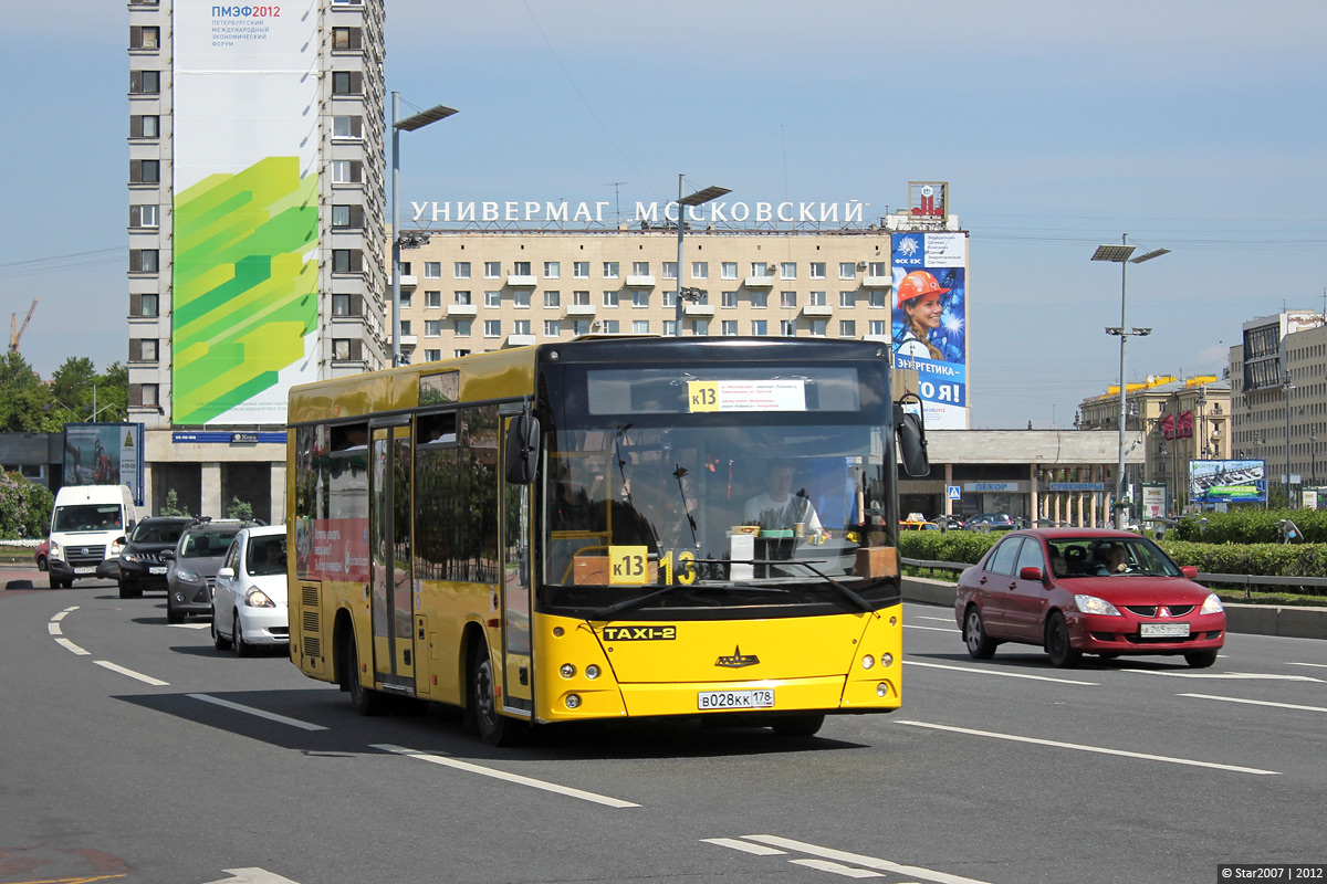 Санкт-Петербург, МАЗ-206.067 № В 028 КК 178