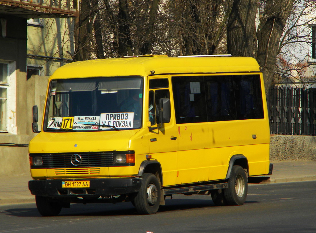 Одесская область, Mercedes-Benz T2 709D № BH 1527 AA