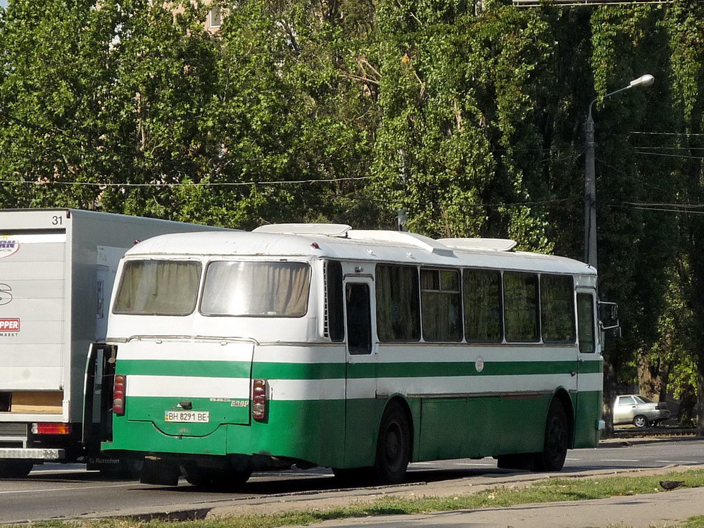 Odessa region, LAZ-699R # BH 8291 BE