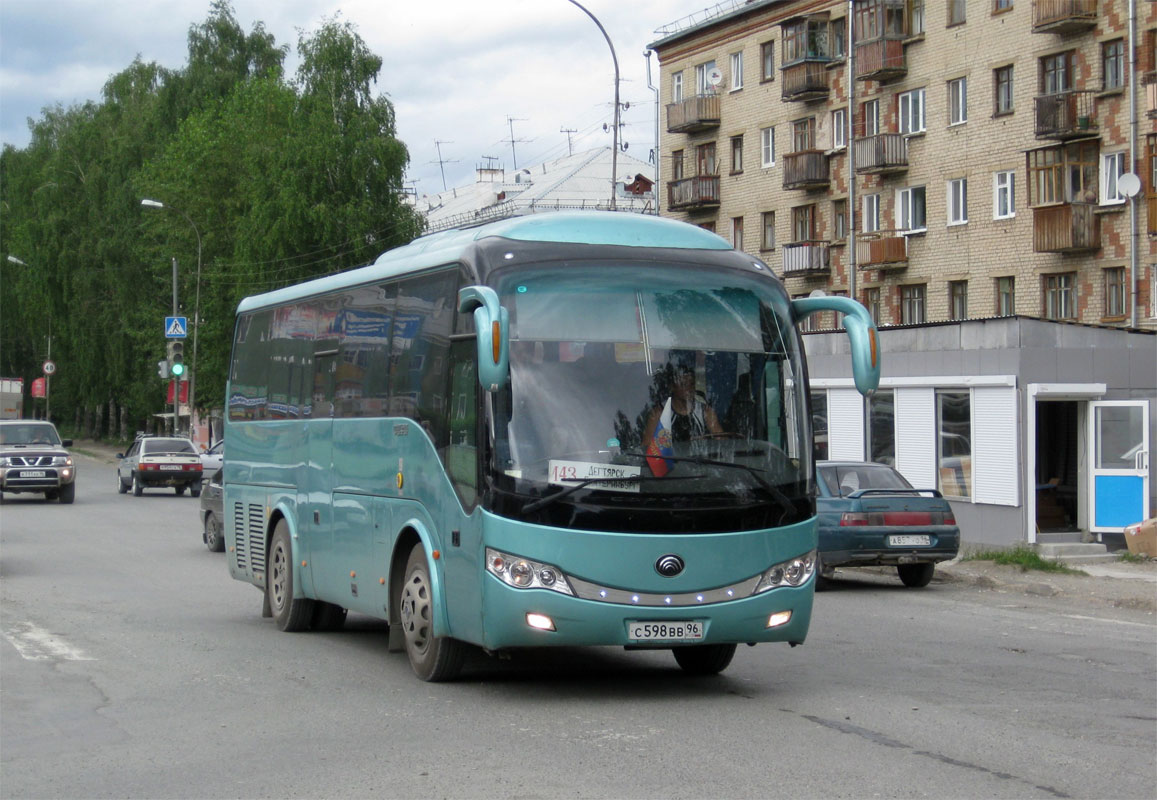 Свердловская область, Yutong ZK6899HA № С 598 ВВ 96