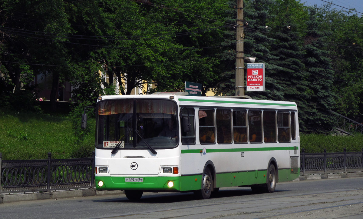 Свердловская область, ЛиАЗ-5256.26-01 № 300