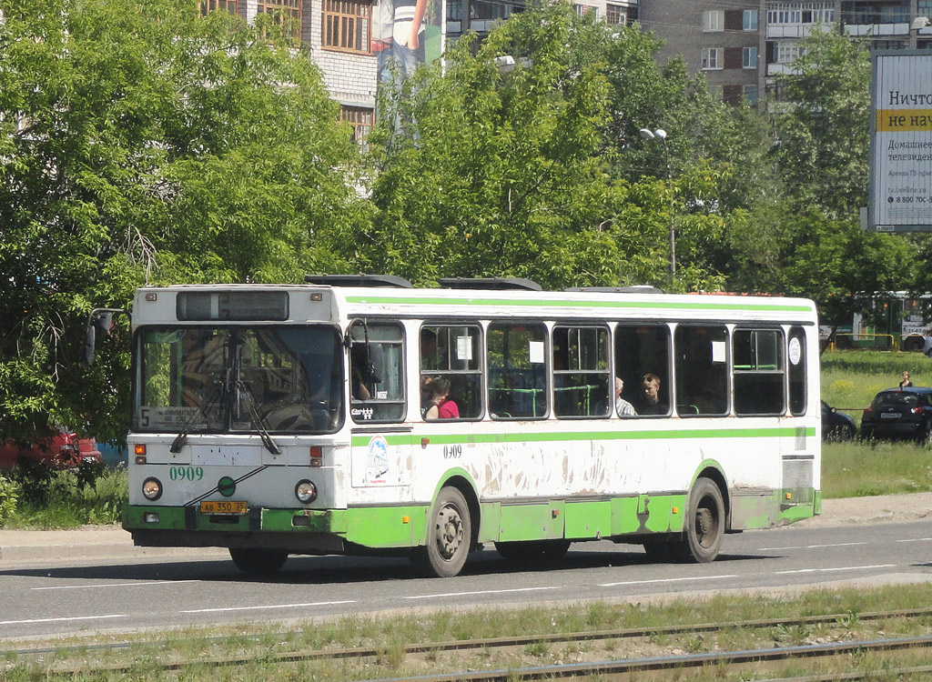 Вологодская область, ЛиАЗ-5256.25 № 0909