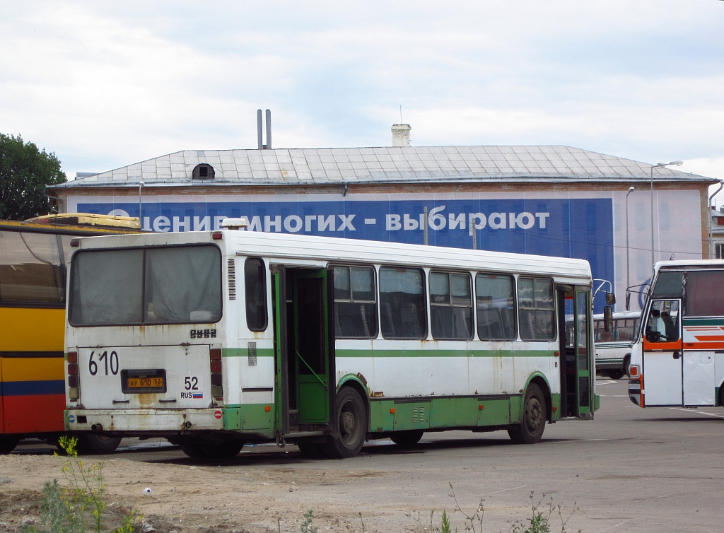 Нижегородская область, ЛиАЗ-5256.40-01 № АУ 610 52