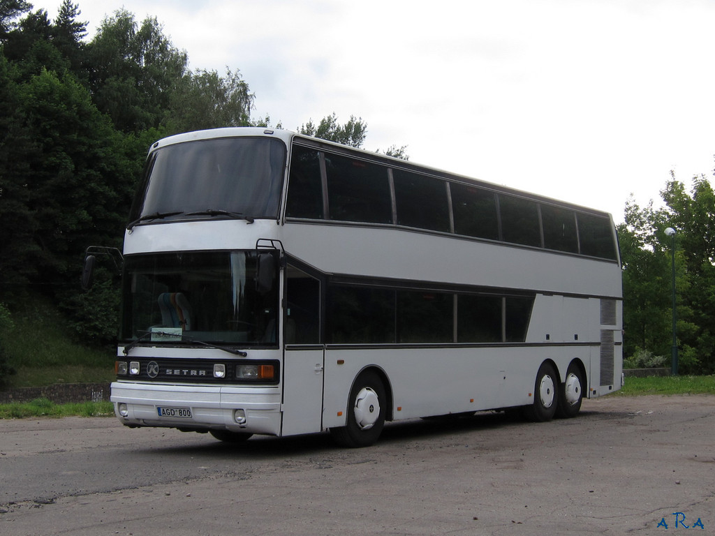 Литва, Setra S228DT № AGD 800