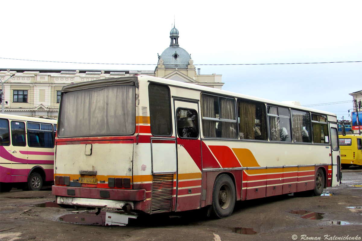 Ивано-Франковская область, Ikarus 250.95 № AT 1676 AA