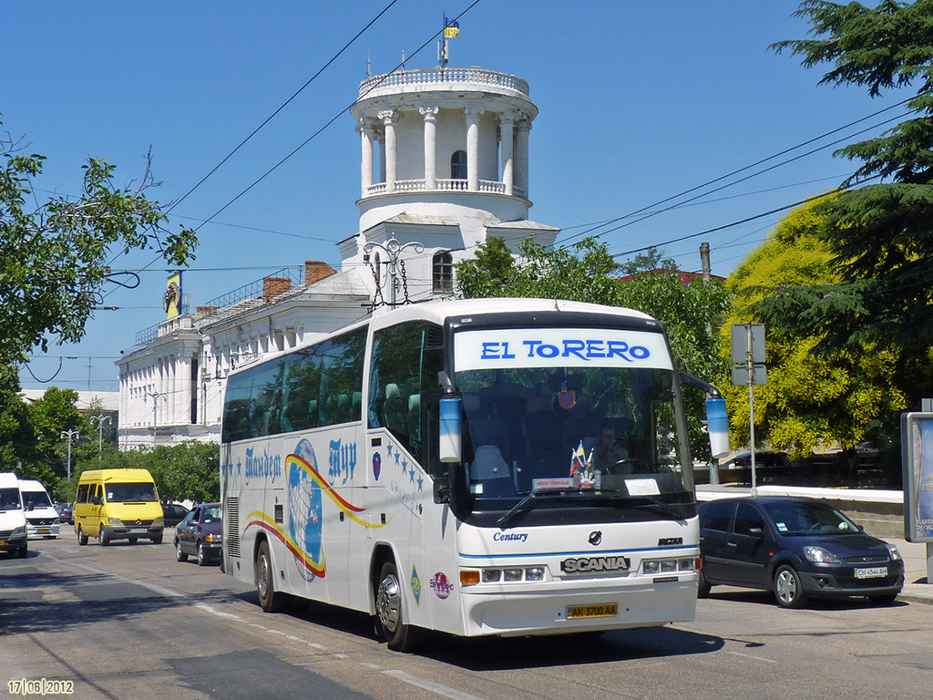 Республика Крым, Irizar Century I 12.37 № AK 3700 AA