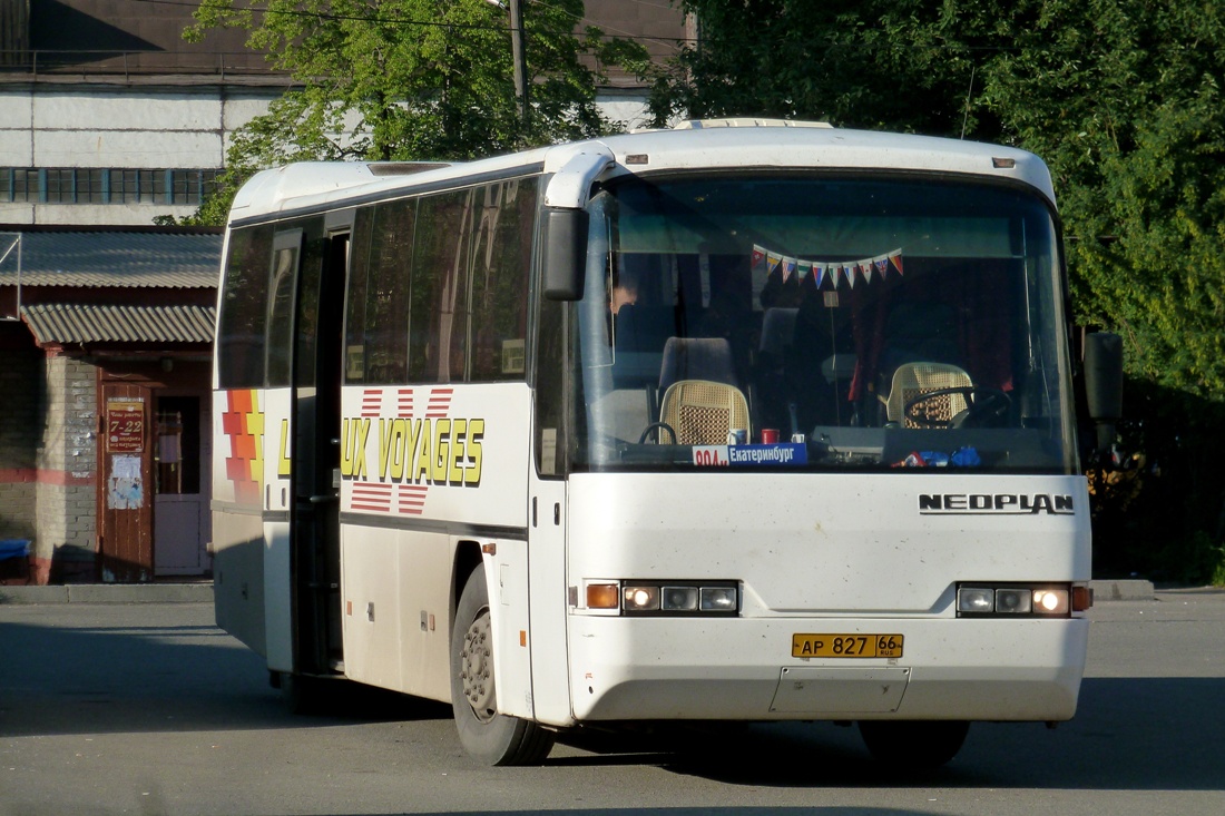 Свердловская область, Neoplan N316K Transliner № АР 827 66