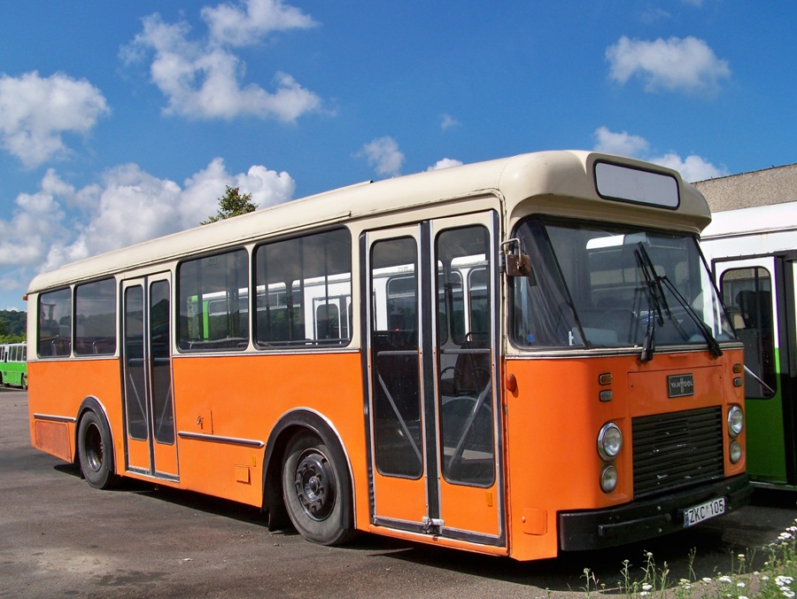 Литва, Van Hool AU124 № 032