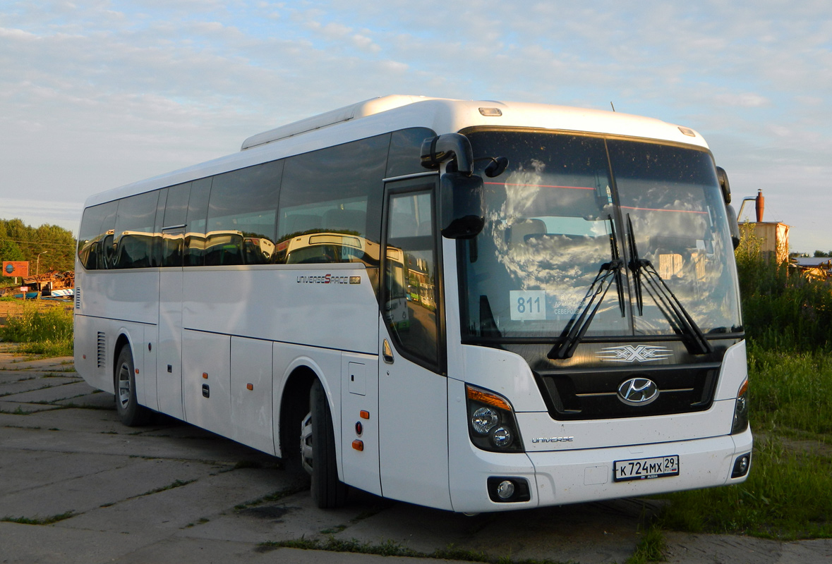 Архангельская область, Hyundai Universe Space Luxury № К 724 МХ 29