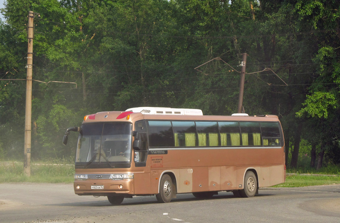 Свердловская область, Kia Granbird № Р 823 ОВ 96