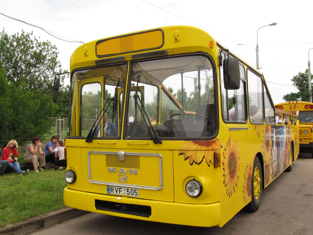 Литва, MAN 192 SL200 № 640