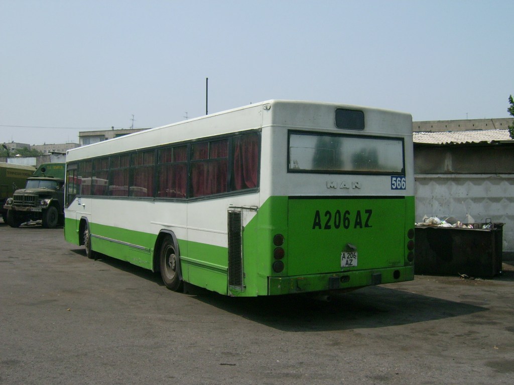 Almaty, MAN A60 SL232 № 566