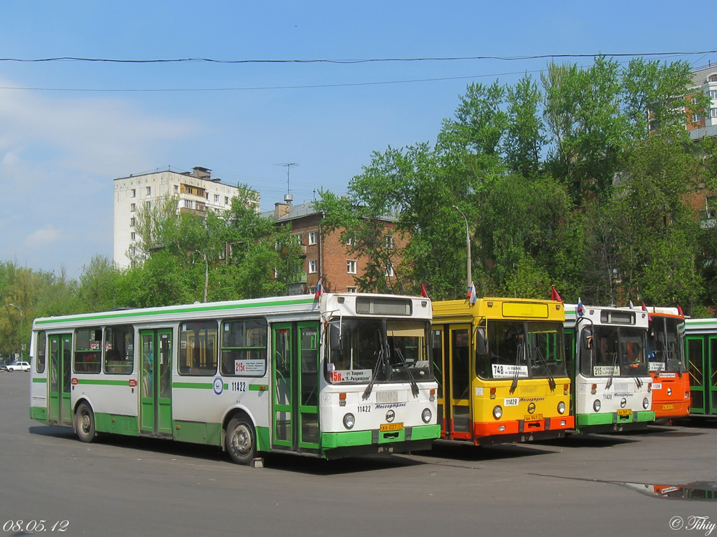 Moskau, LiAZ-5256.25 Nr. 11422