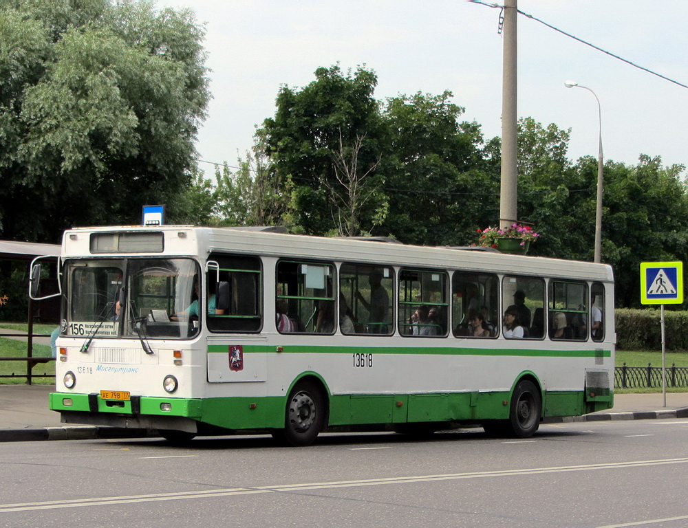 Москва, ЛиАЗ-5256.25 № 13618