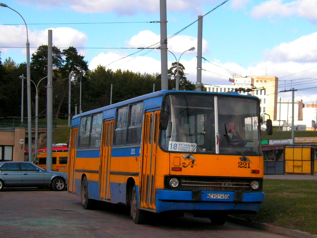 Литва, Ikarus 260 (280) № 221