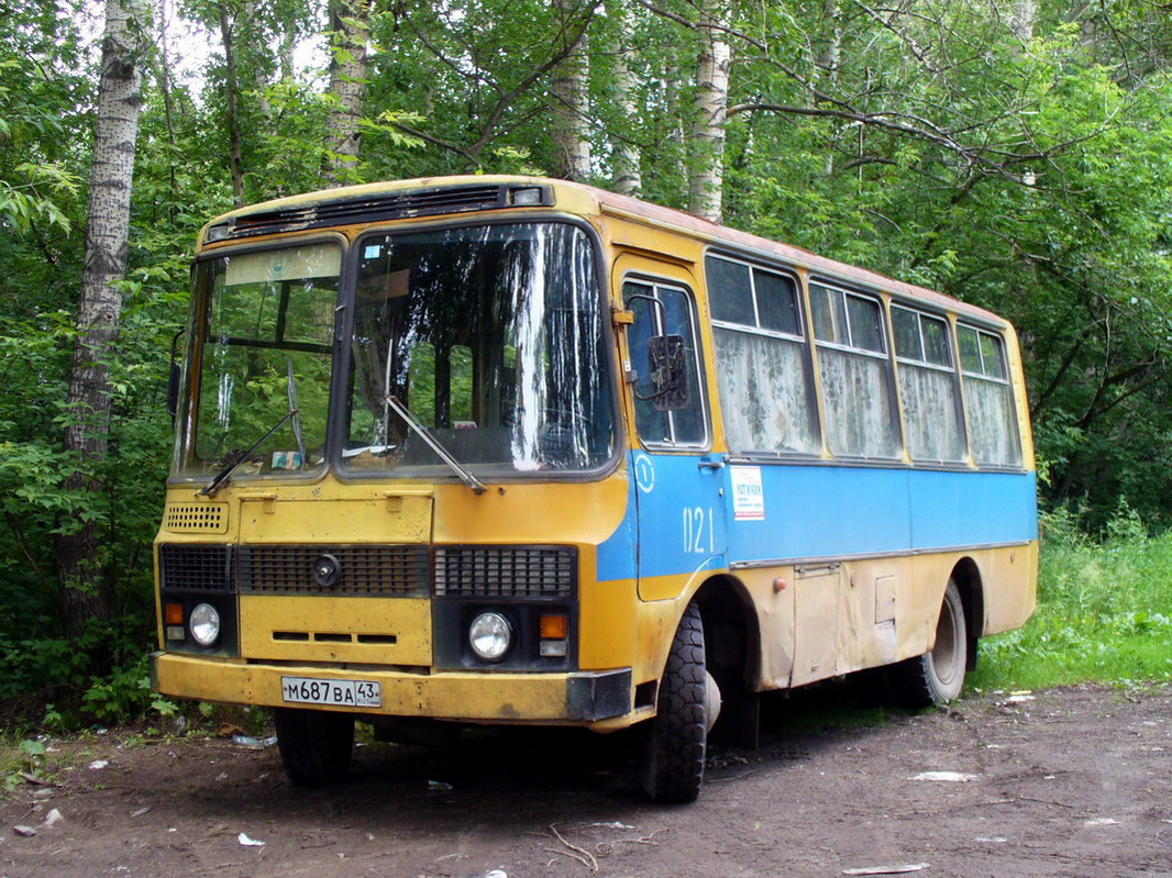 Кировская область, ПАЗ-3205 (00) № М 687 ВА 43