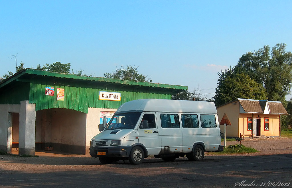 Ивано-Франковская область, IVECO TurboDaily A40E10 № AT 0535 AA