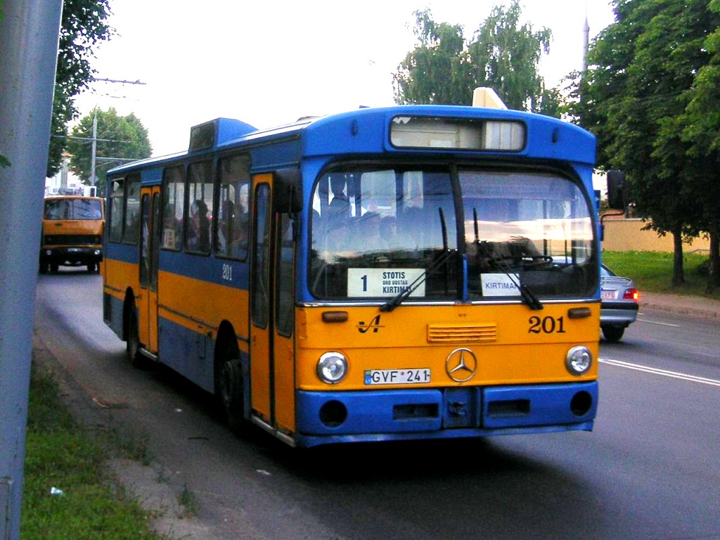 Литва, Mercedes-Benz O305 № 201