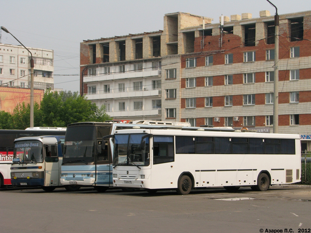 Omszki terület, NefAZ-5299-17-33 sz.: Р 668 МУ 55; Omszki terület — Bus stations