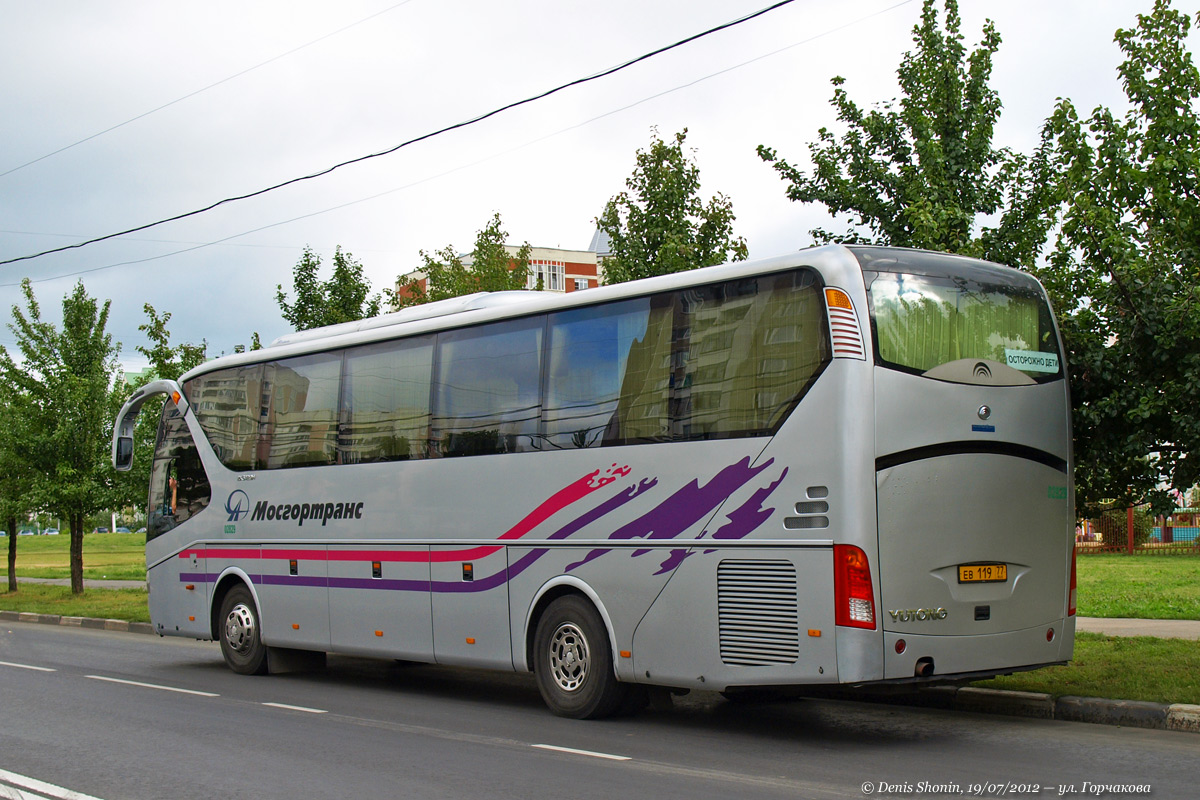 Москва, Yutong ZK6129H № 02829