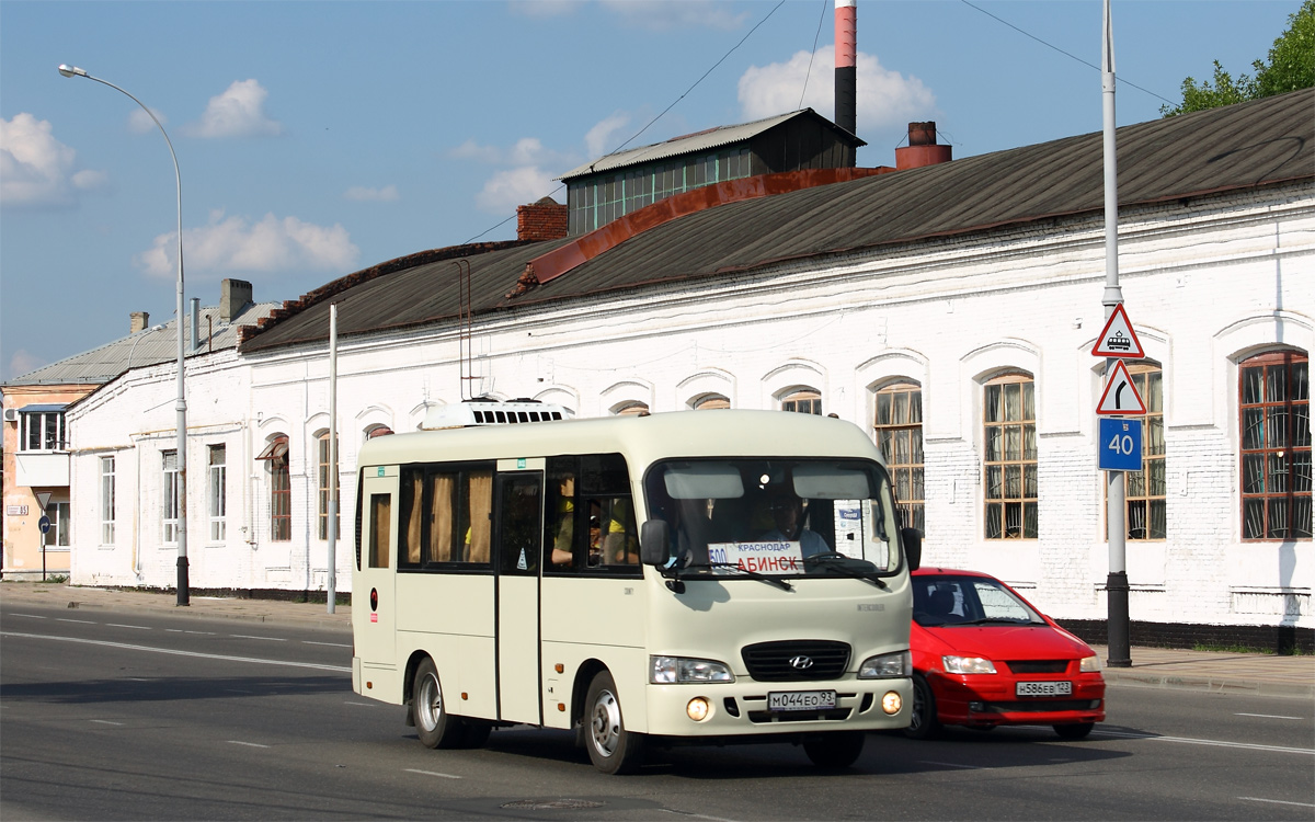 Краснодарский край, Hyundai County SWB C08 (РЗГА) № М 044 ЕО 93