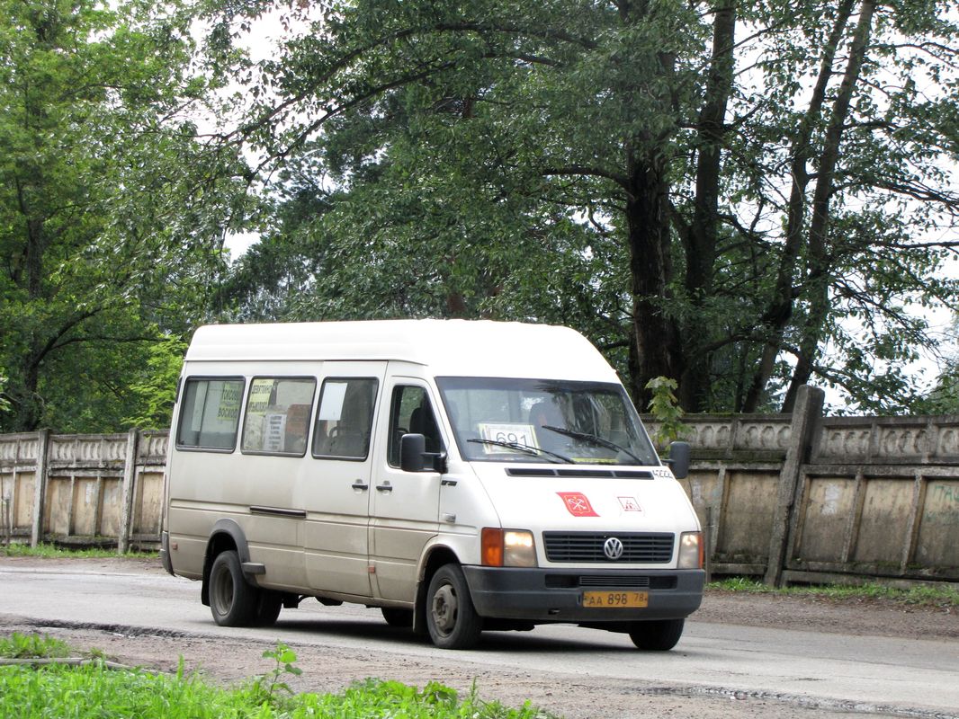 Санкт-Петербург, Volkswagen LT46 № n222