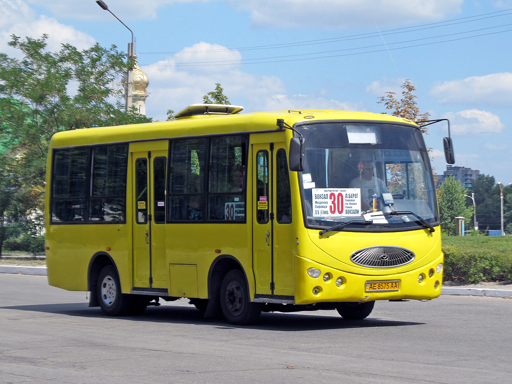 Днепропетровская область, YouYi ZGT6710D № AE 8575 AA