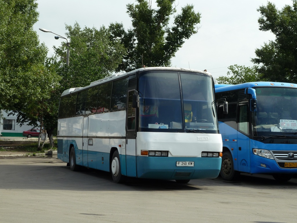 Восточно-Казахстанская область, Neoplan N316SHD Transliner № F 240 KW