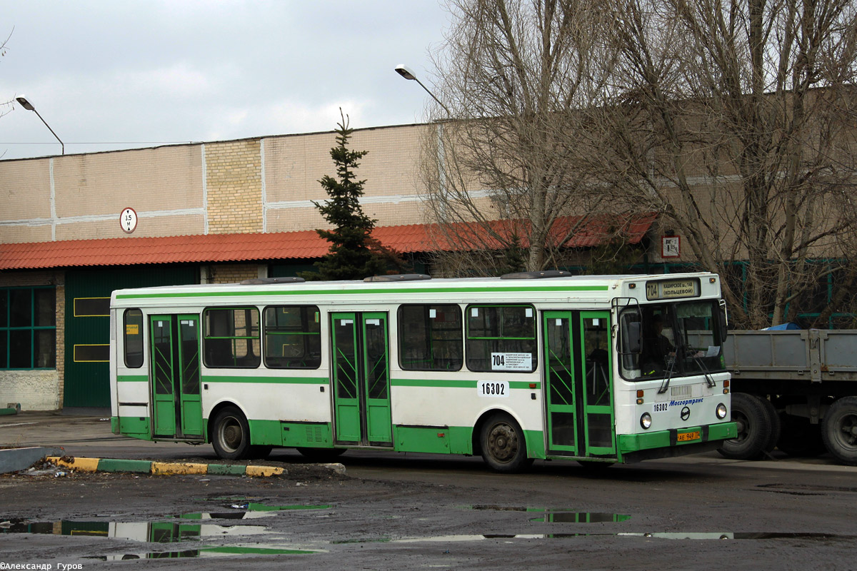 Москва, ЛиАЗ-5256.25 № 16302