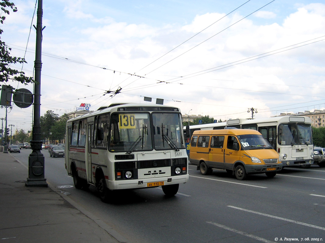 Санкт-Петербург, ПАЗ-32054-07 № 5611; Санкт-Петербург, ГАЗ-322131 (X9U) № АВ 211 78