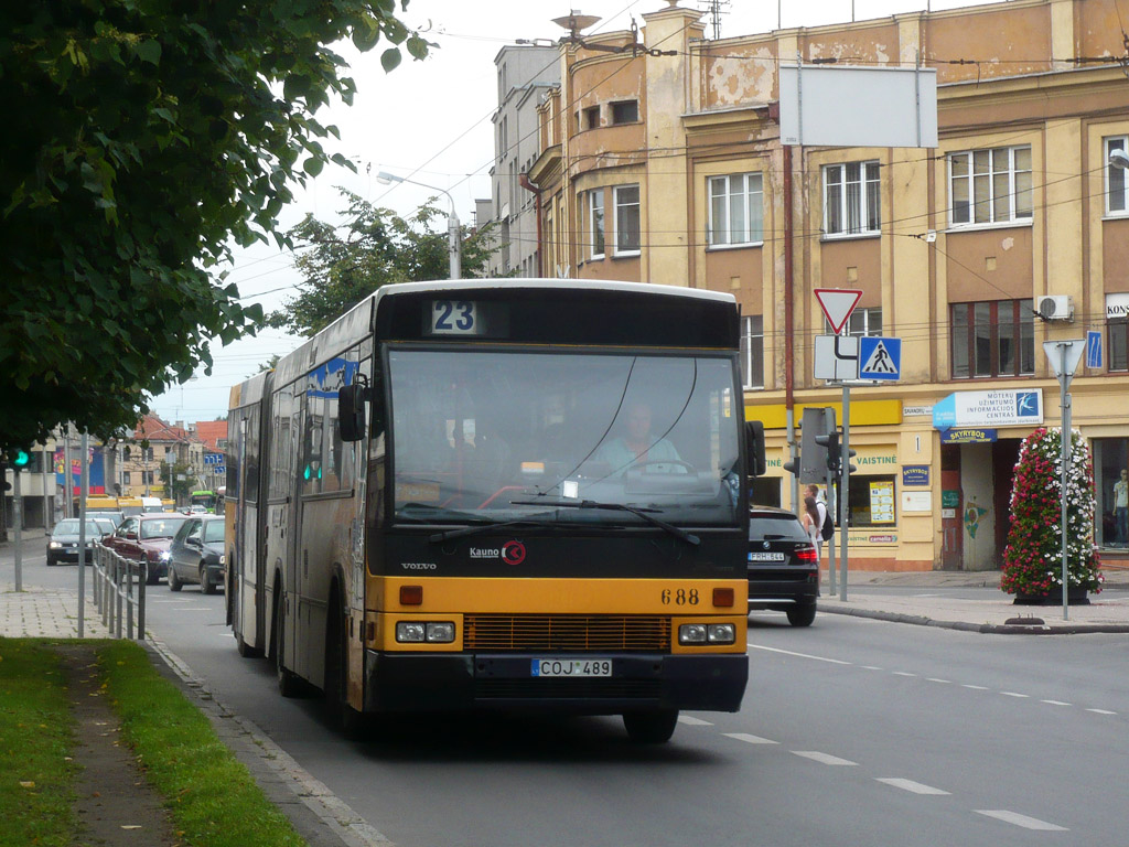 Литва, Den Oudsten B88 № 688
