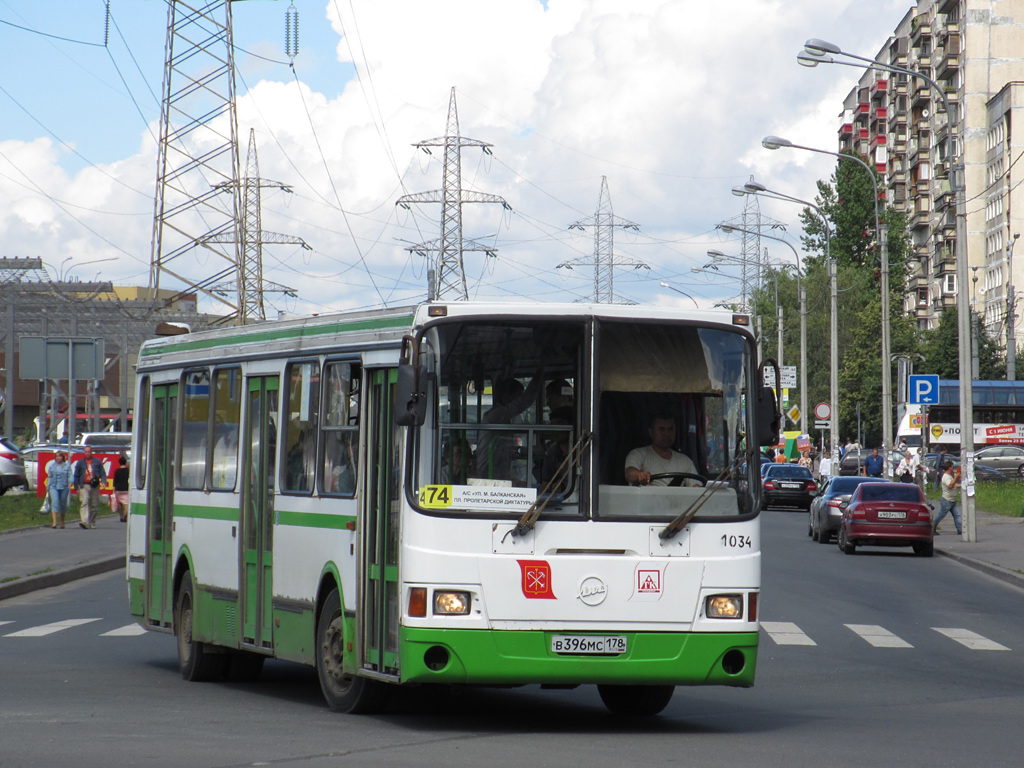 Санкт-Петербург, ЛиАЗ-5256.25 № n034