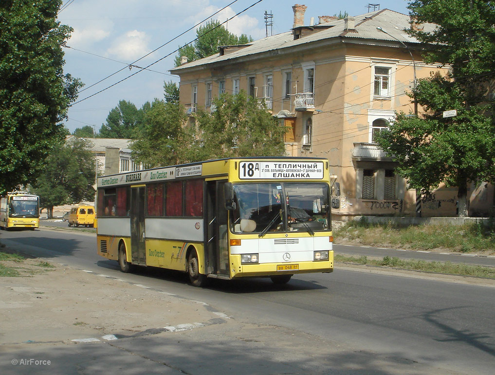 Saratov region, Mercedes-Benz O405 # ВВ 048 64