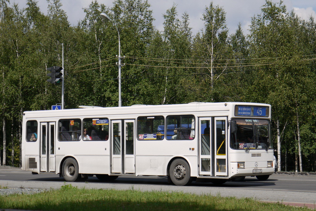 Chanty-Mansyjski Okręg Autonomiczny, GolAZ-AKA-5225 Nr Т 858 УВ 86