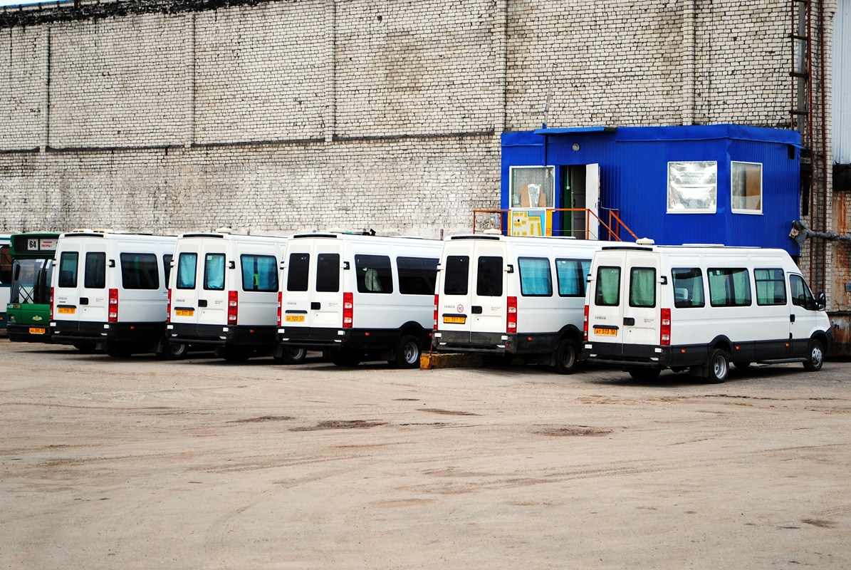 Obwód niżnonowogrodzki, Sofia (IVECO Daily 50C15V) Nr АТ 573 52; Obwód niżnonowogrodzki — Depots