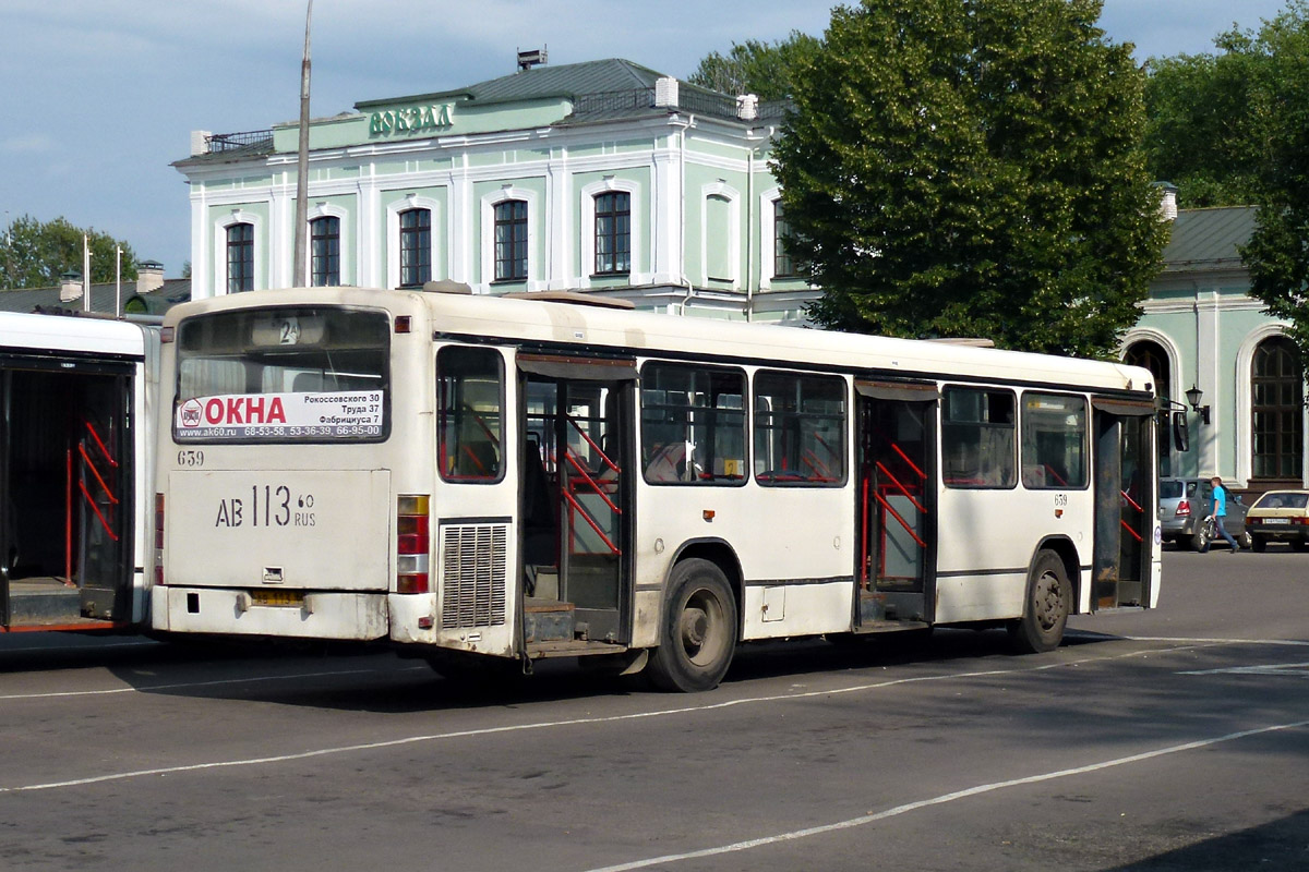 Pskovská oblast, Mercedes-Benz O345 č. 639