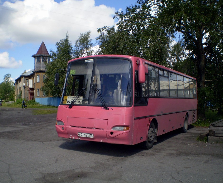 Карелия, КАвЗ-4238-02 № К 251 УС 10