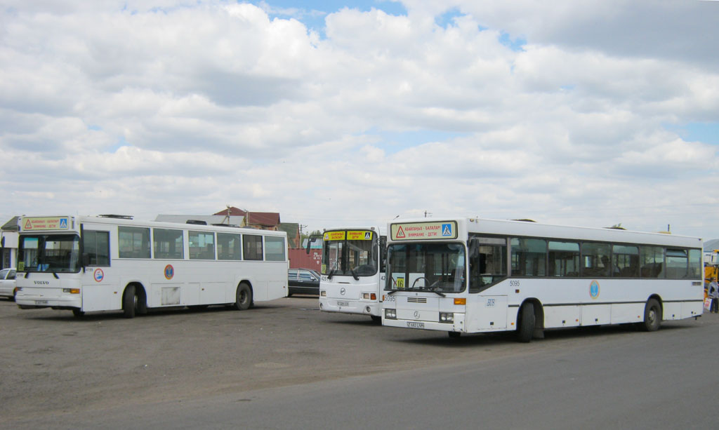 Астана, Mercedes-Benz O405N № 5095; Астана — Автовокзалы, автостанции, конечные остановки