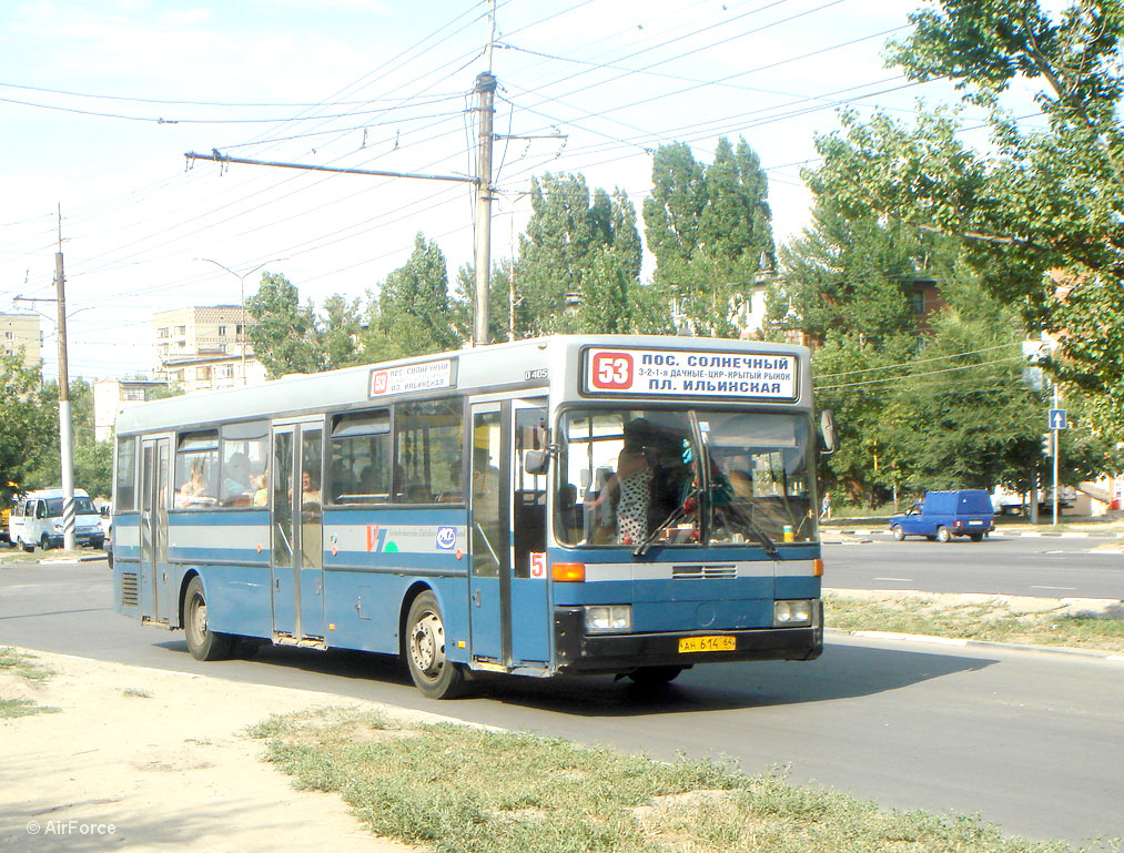 Saratov region, Mercedes-Benz O405 č. АН 614 64