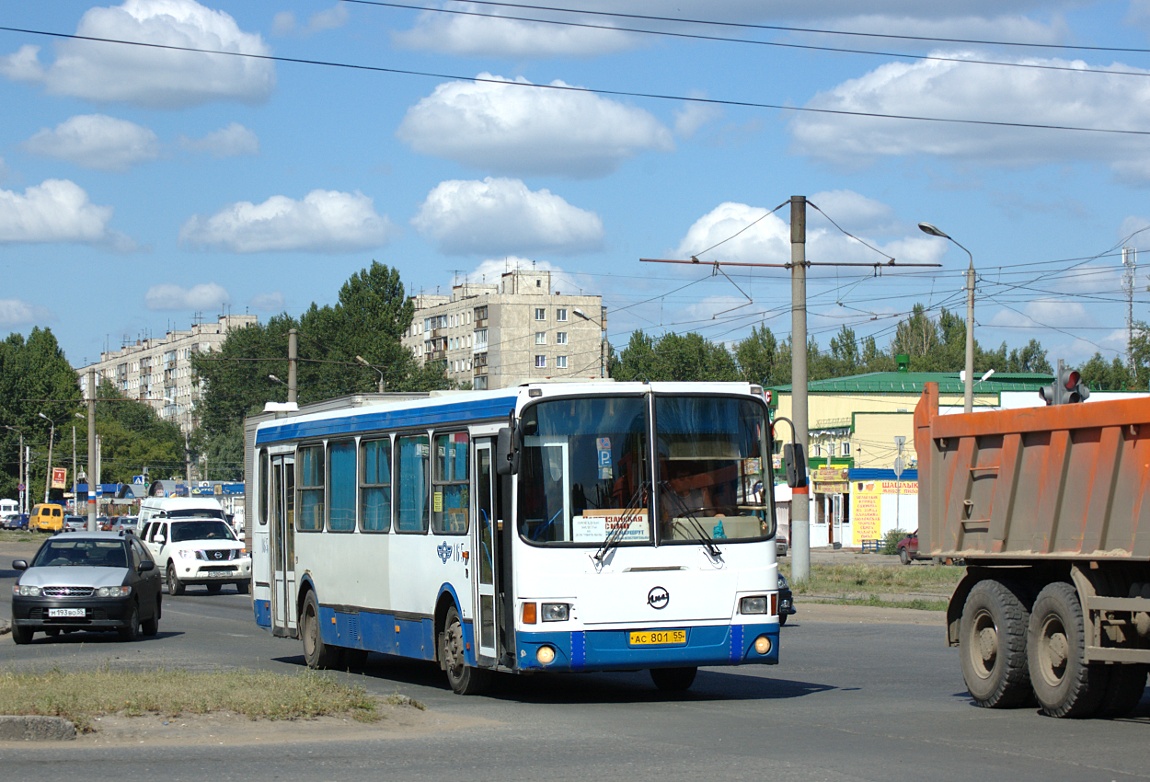 Омская область, ЛиАЗ-5256.45-01 № 165