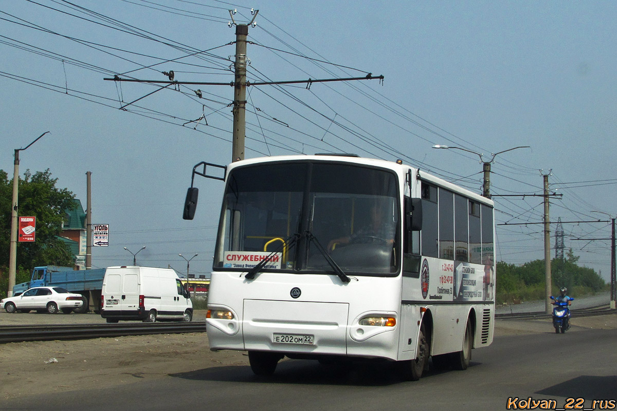 Алтайский край, КАвЗ-4235-31 (2-2) № Е 202 ОМ 22