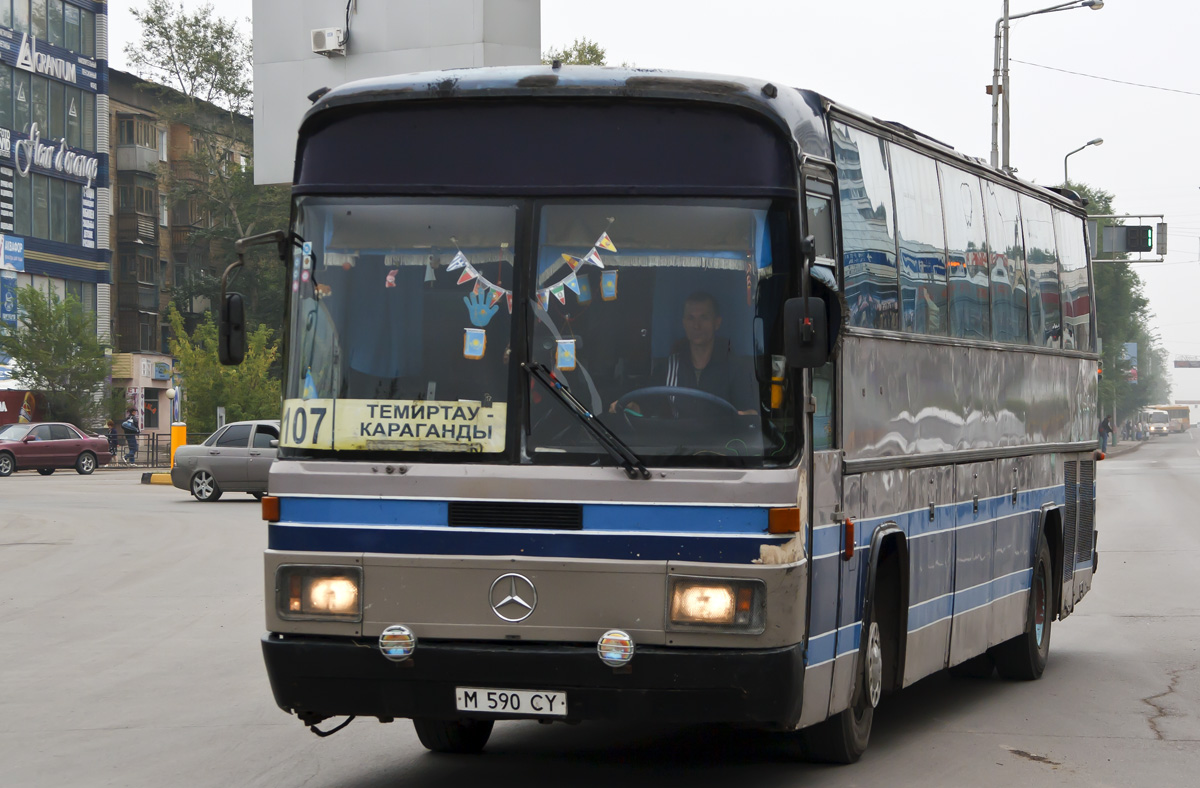 Автобусы темиртау. Mercedes-Benz-0303-15r. MB o303-15rhd. Mercedes-Benz o303-15khp Кемерово. Mercedes-Benz o303-15khp Кемерово 142.