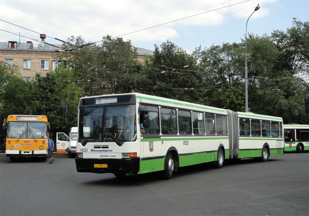 Москва, Ikarus 435.17 № 05223