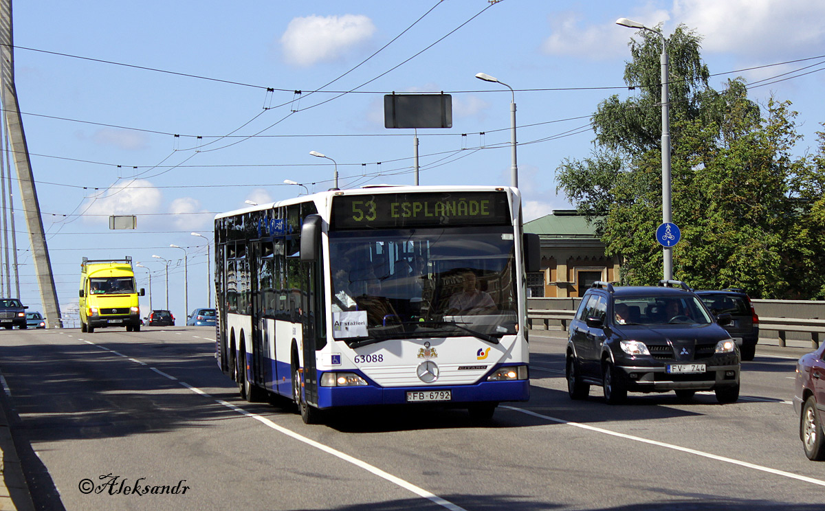 Латвия, Mercedes-Benz O530L Citaro L № 63088