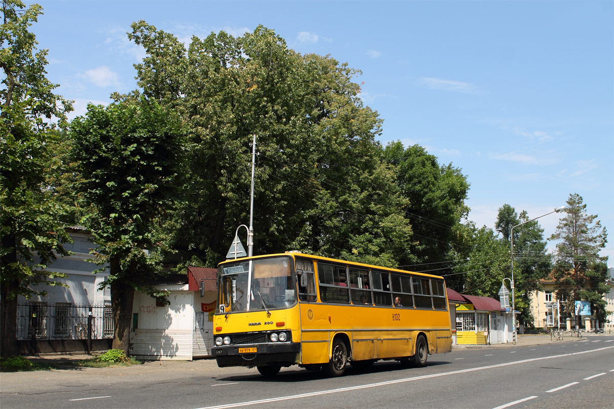 Адыгея, Ikarus 260.50 № 8132