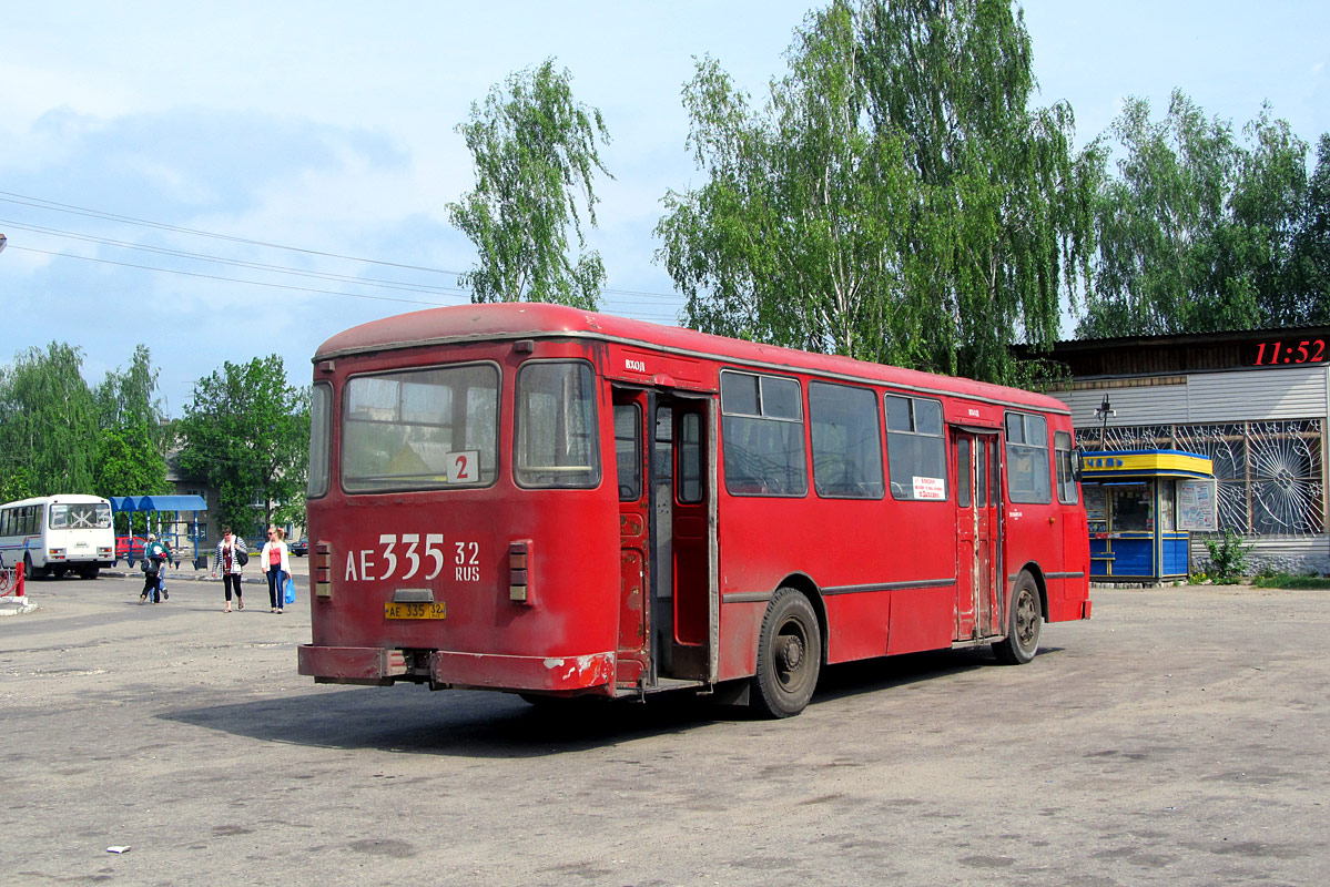 Брянская область, ЛиАЗ-677М № АЕ 335 32